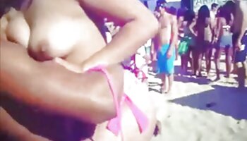 Novia lasciva disfruta de un trío antes de la videos transexuales gratis boda