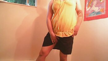 Colegiala morena recibe creampie petardas xxx gratis por un extraño