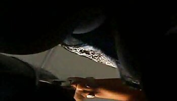 El hombre japonés fundido sabe cómo besarse y hacer que su videosxxx trios figura se mueva