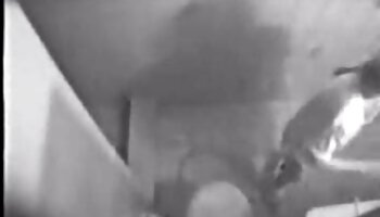 Ruso de pelo castaño no le importa un segundo videos xxx de negras compañero