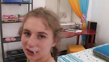 Caliente Cuckoldress pone a su esposo con follando trio lengua en su lugar-talentoso-fuckhole