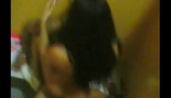 Sexo lésbico con empleador hace videos de sexo xxxx feliz a la criada latina