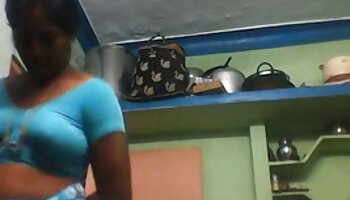 las chicas son secuestradas, atadas chicas pornos y amordazadas con una gasa de conducto