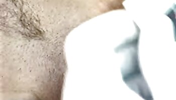 Axilas cubiertas de piel y hendidura devorando vídeos xxx gratis