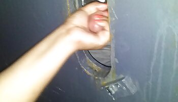 Trabajando con el pie maduro súper sexy !!!!!!! xxx velludas