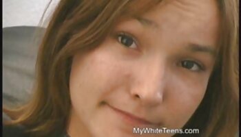 Mujer policía flaca es tiernamente videos xxx gratis serviporno follada por su pareja